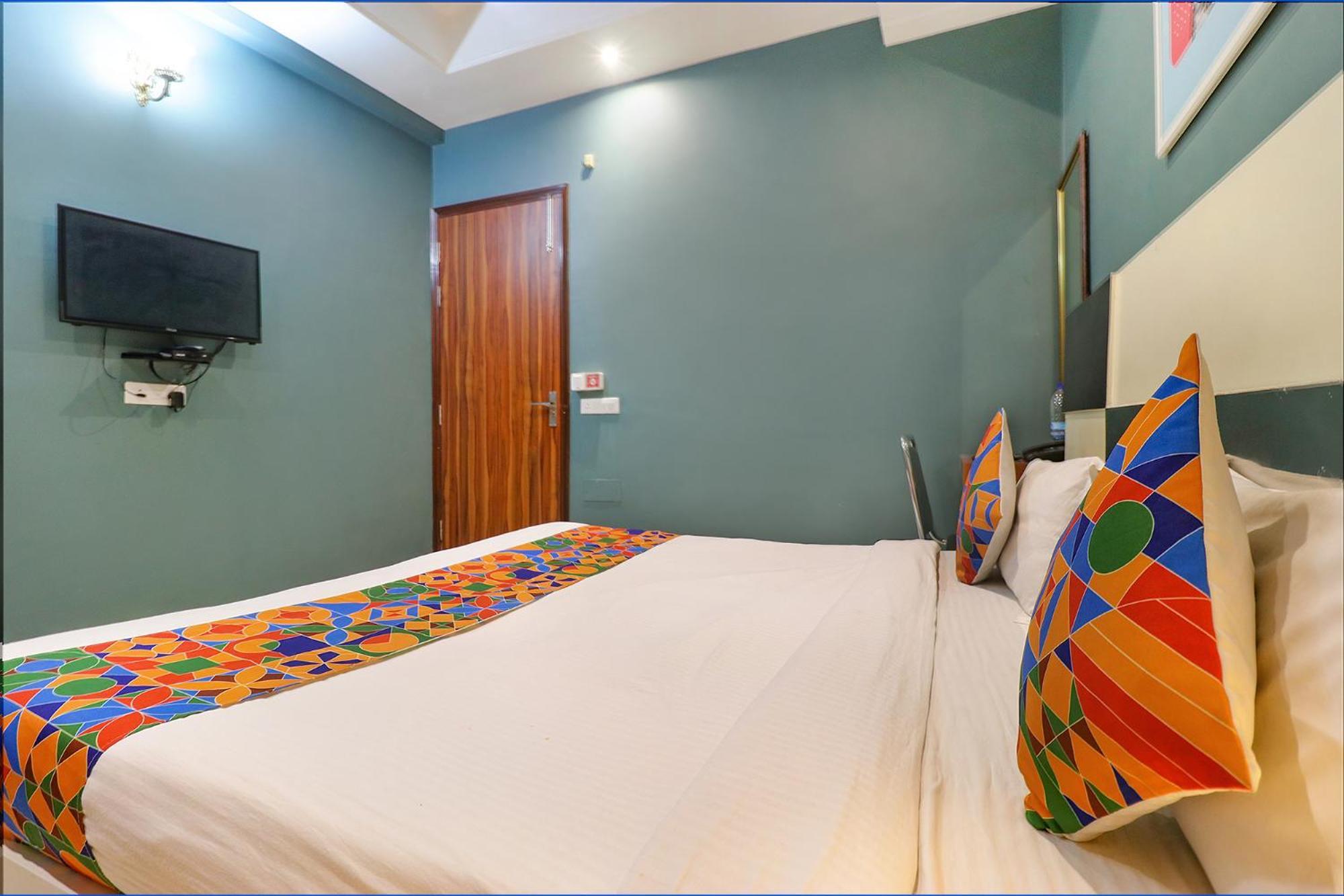 ทาวน์เฮาส์ 619 โรงแรม เชิร์ช เฮาส์ โรหิณี เดลี ภายนอก รูปภาพ